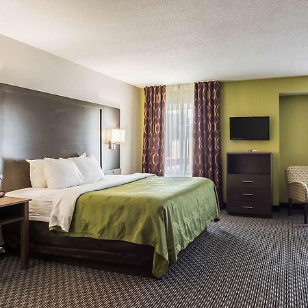 Quality Inn Warsaw Near Rappahannock River Exterior photo