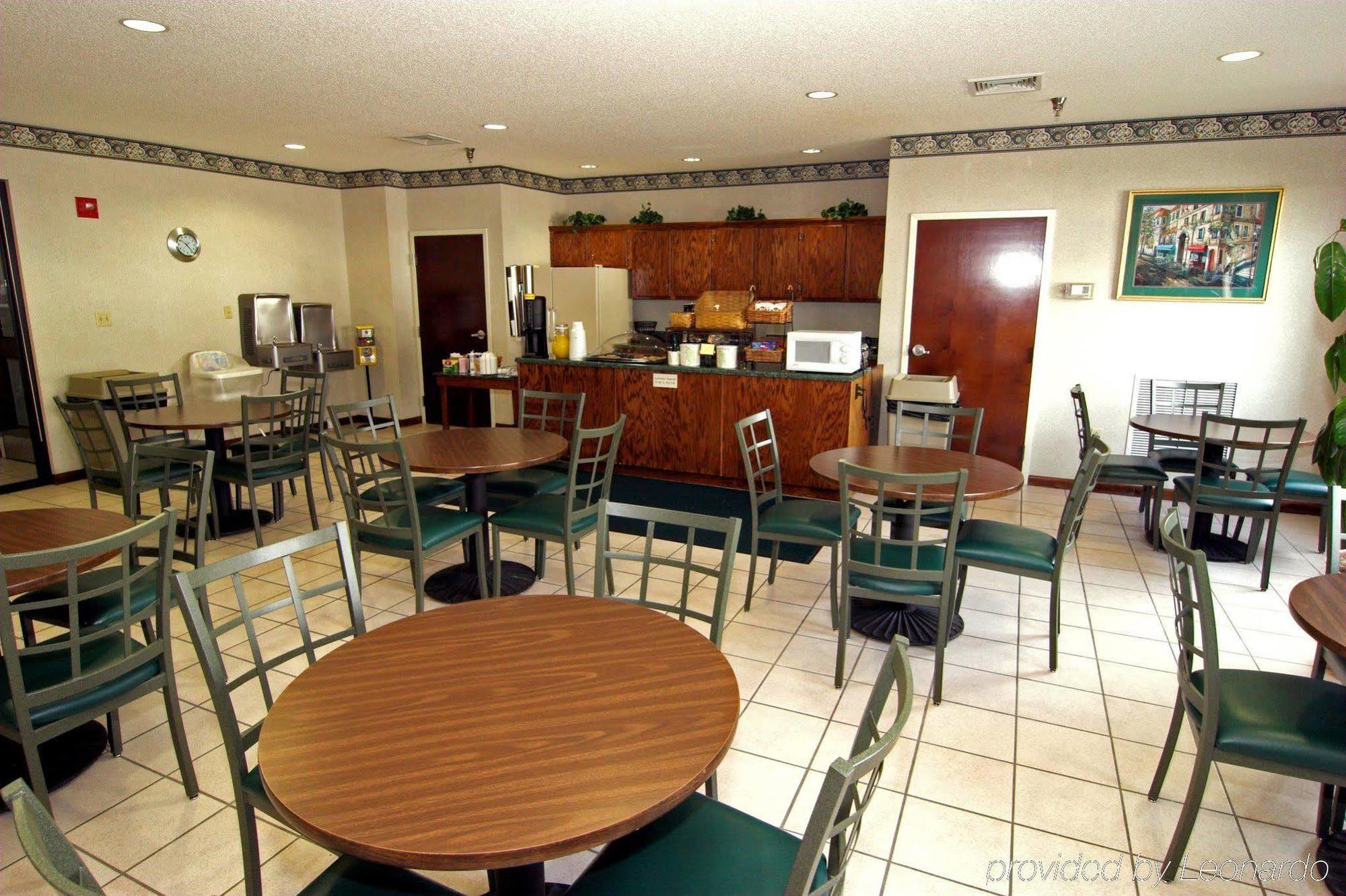 Quality Inn Warsaw Near Rappahannock River Restaurant photo